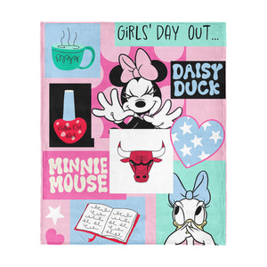 NBA Chicago Bulls Disney Minnie Mouse Checker Floral Pink Silk Touch Throw Blanket 46x60 inches
