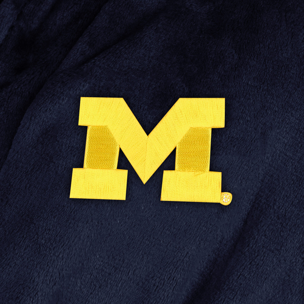 Michigan Wolverines Robe NCAA Michigan Wolverines L/XL Silk Touch Robe 26x47 Inches