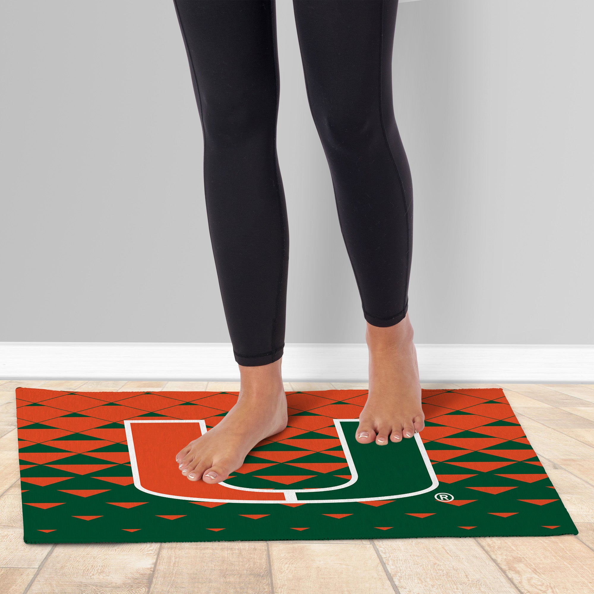 Miami Hurricanes NCAA Dropzone Washable Rug 20X32 Inches