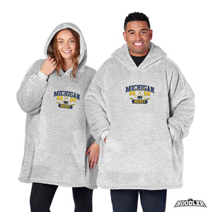NCAA Michigan Wolverines Hockey Hoodler 32 x 28.5 inches