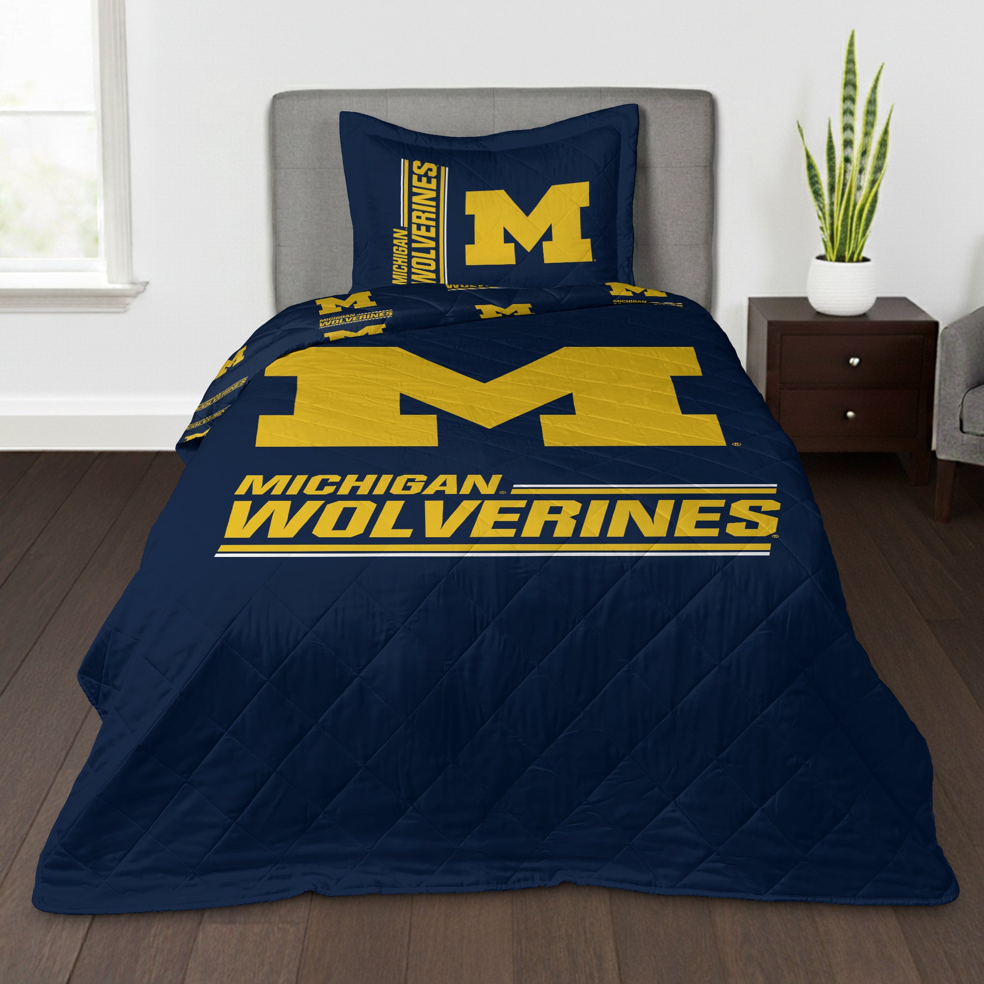 NCAA University of Michigan Wolverines Summarize Quilted Throw Blanket and Sham Set 60×90 inches