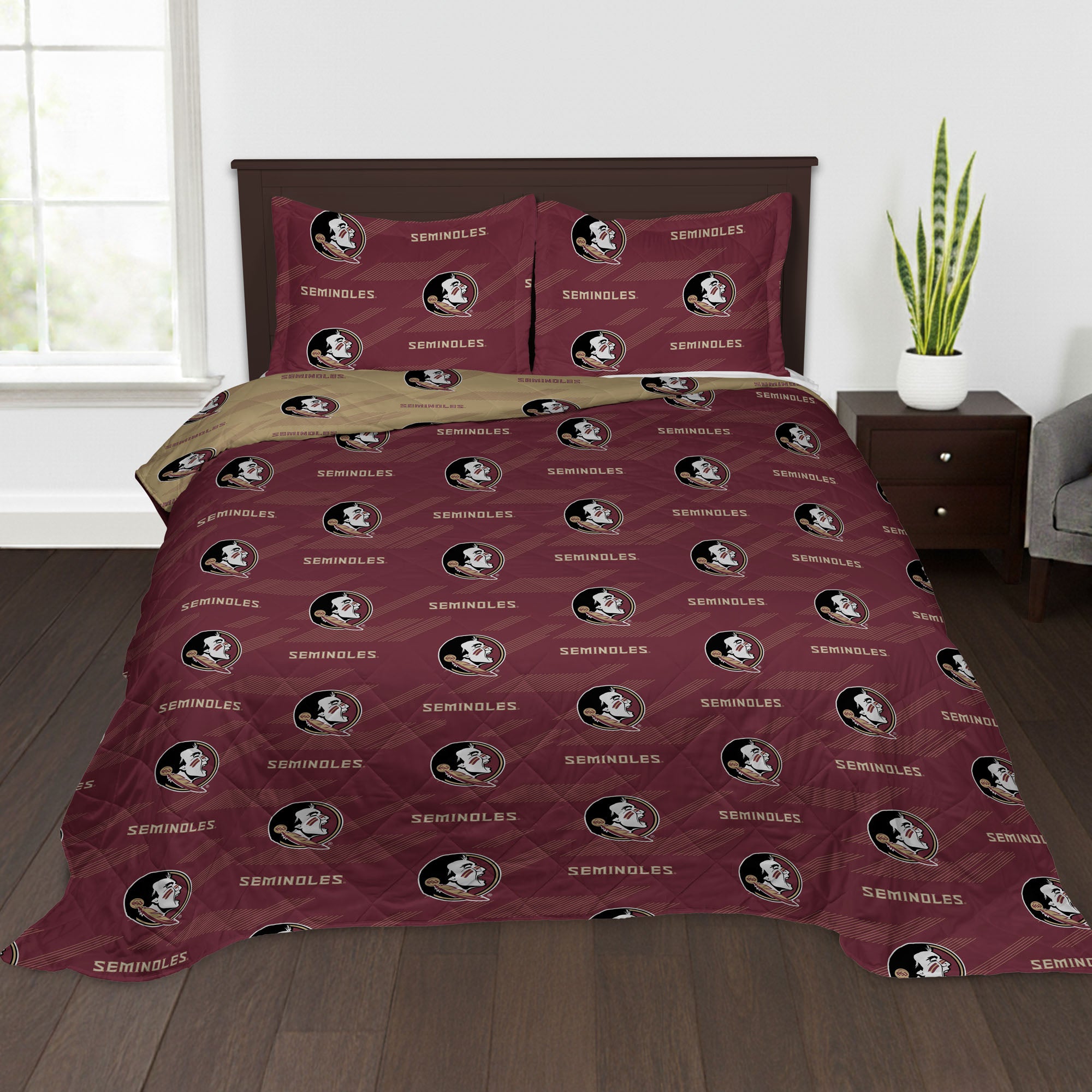 NCAA Florida State University Seminoles Motion Vector Quilted Throw Blanket and Sham Set 90x90 inches