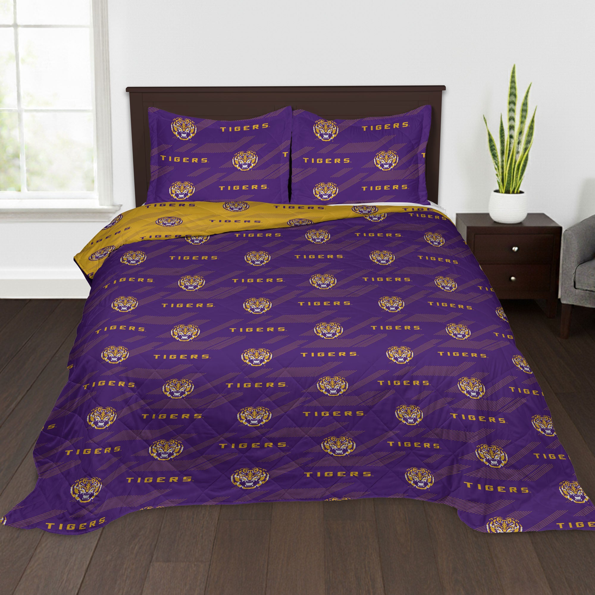 NCAA LSU Tigers Motion Vector Quilted Throw Blanket and Sham Set 90x90 inches