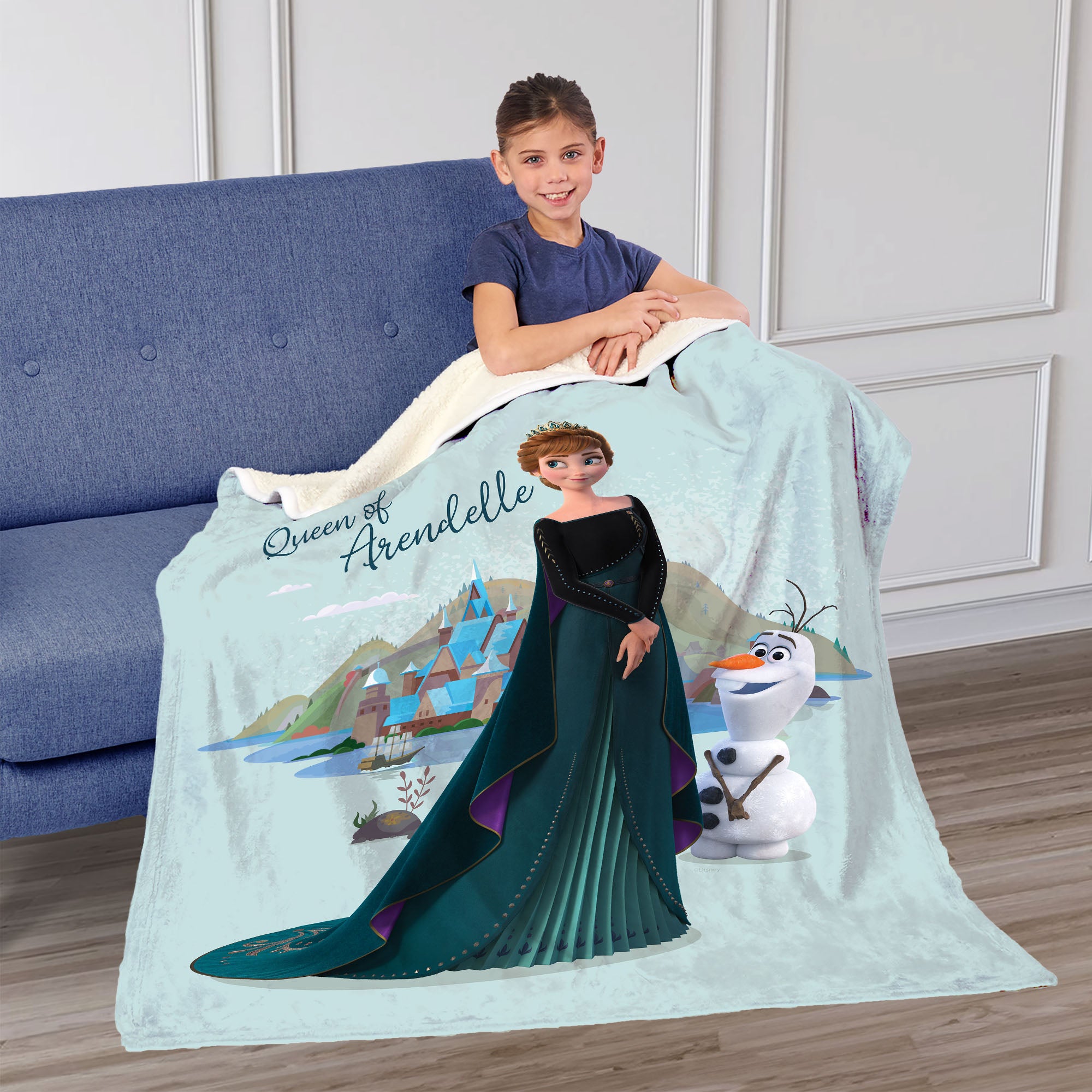 Disney Princess Elsa selling Frozen Fleece Blanket