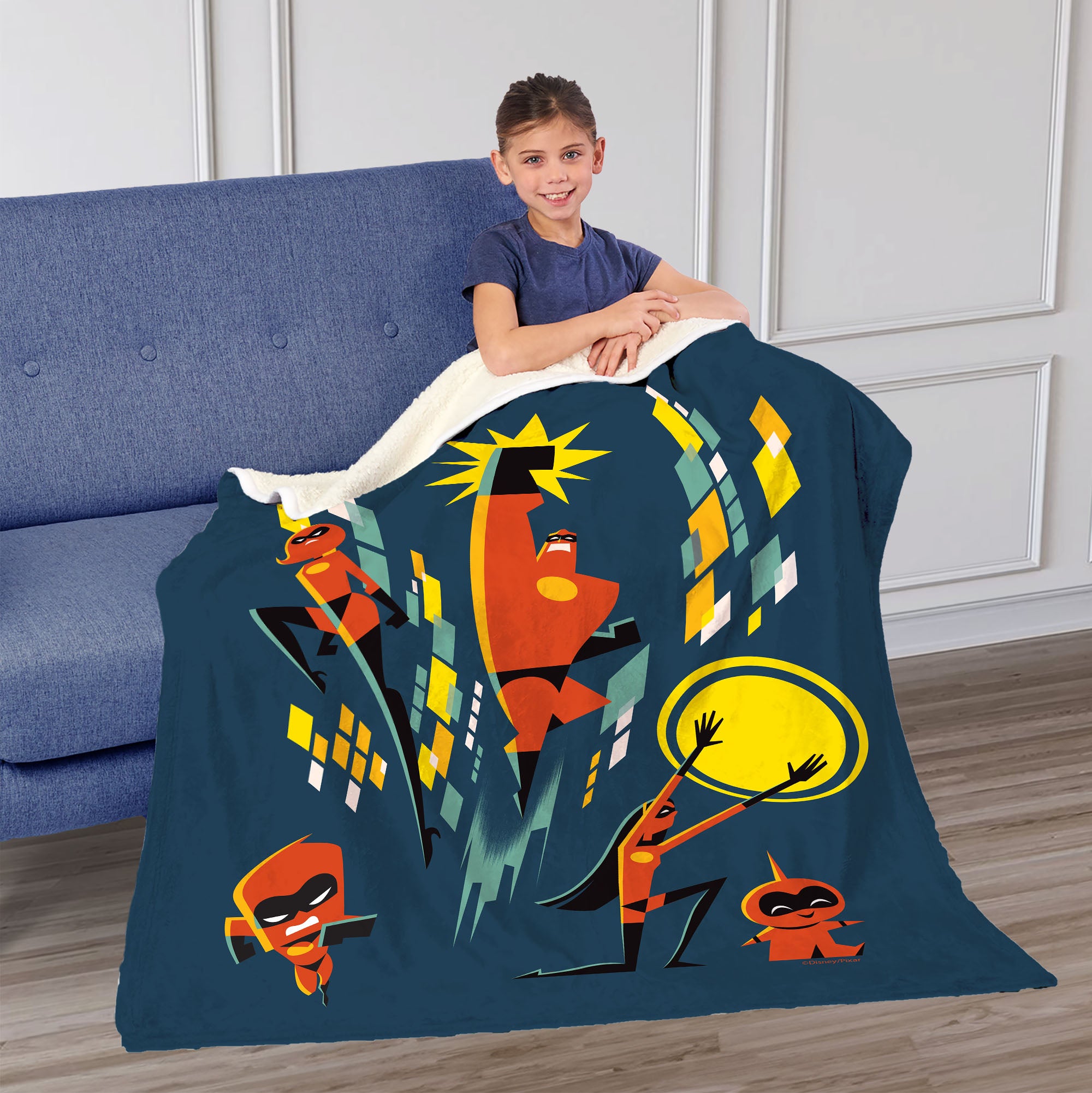 Disney Pixar The Incredibles The Supers Silk Touch Sherpa Throw Blanket 50X60 Inches