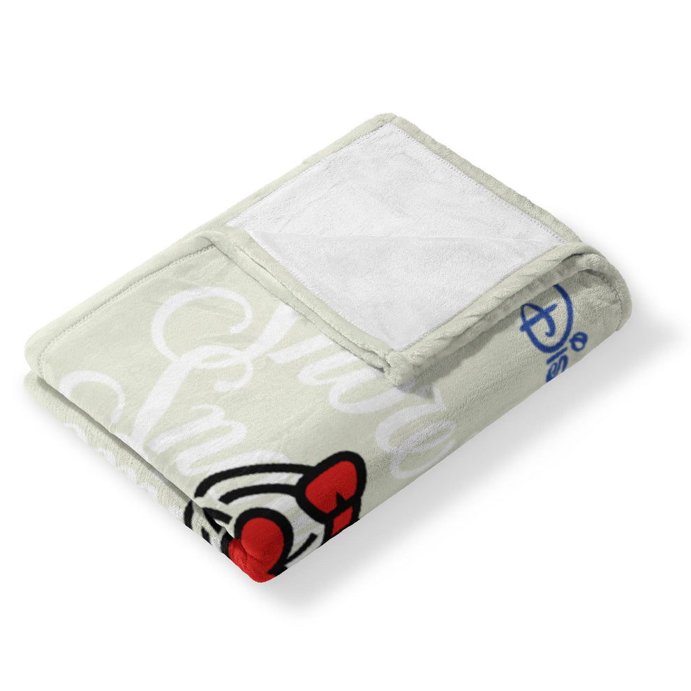 Disney Princesses Iconic Snow White Silk Touch Throw Blanket 50x60 Inc