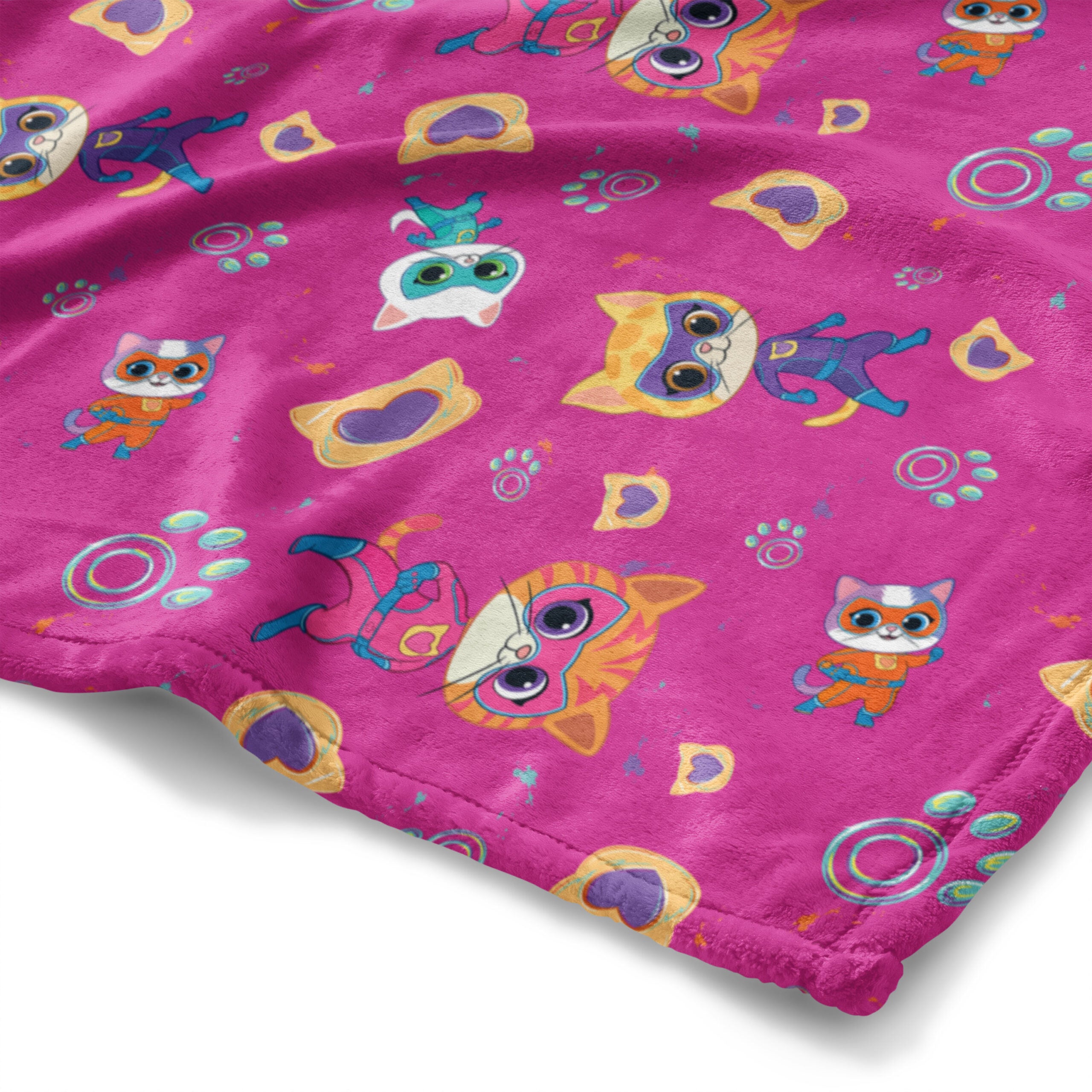 Disney Superkitties Super Pattern Silk Touch Throw Blanket 50x60 Inches