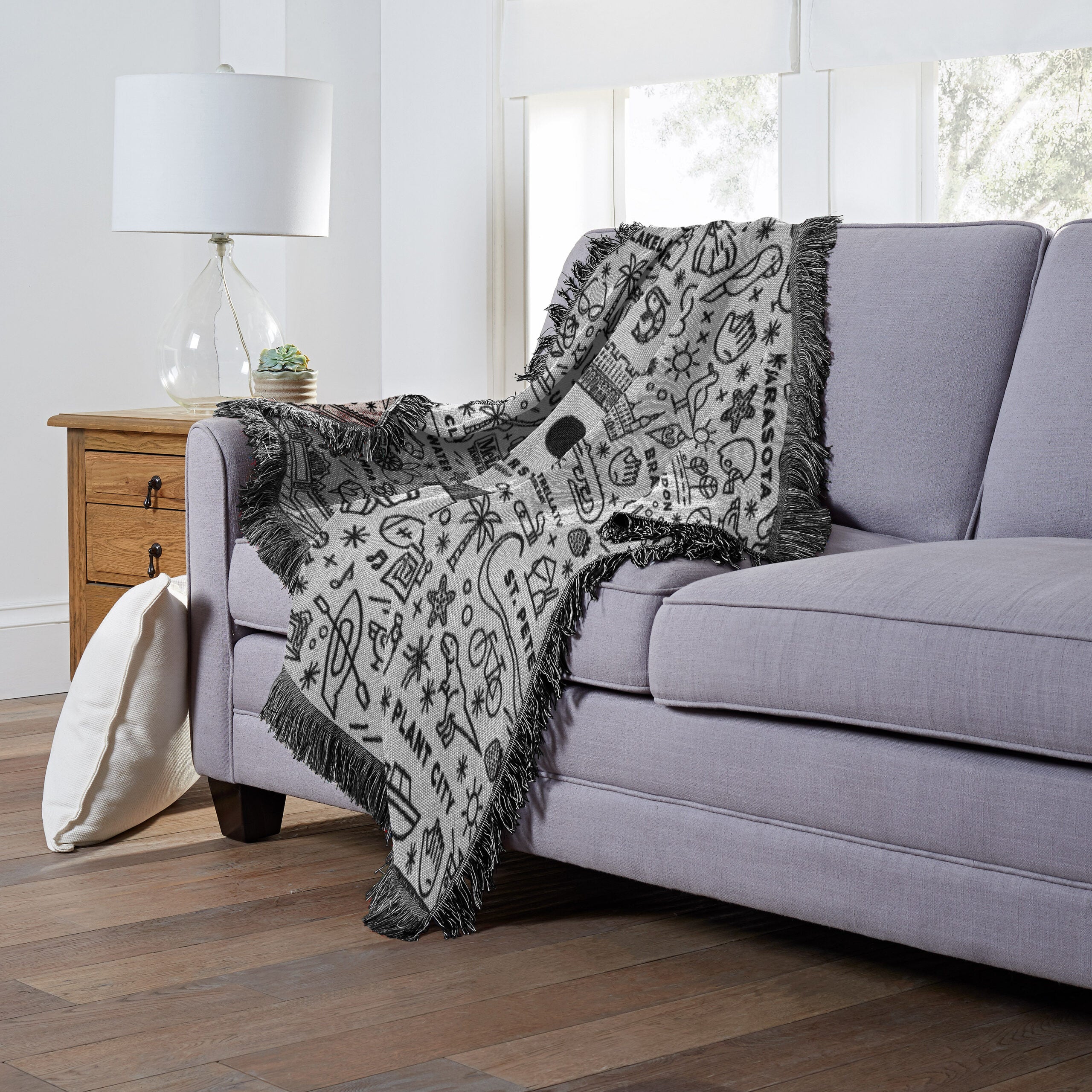 Mor Jacquard Throw Blanket 46x60 Inches