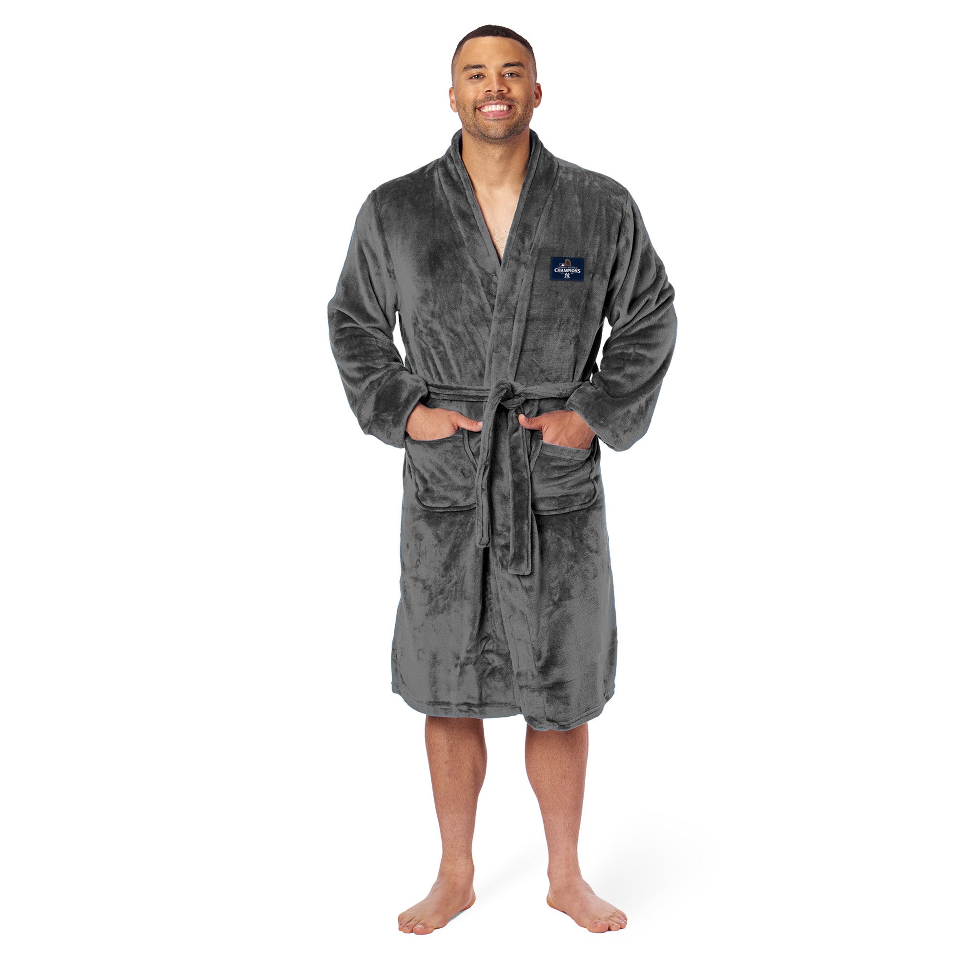 New York Yankees 2024 MLB World Series Champs L/XL Silk Touch Robe 26x47 Inches