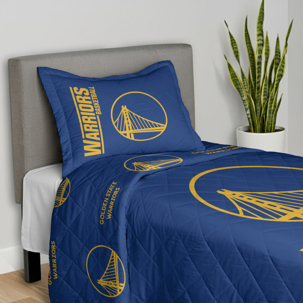NBA Golden State Warriors Summarize Quilted Throw Blanket and Sham Set 60×80 inches