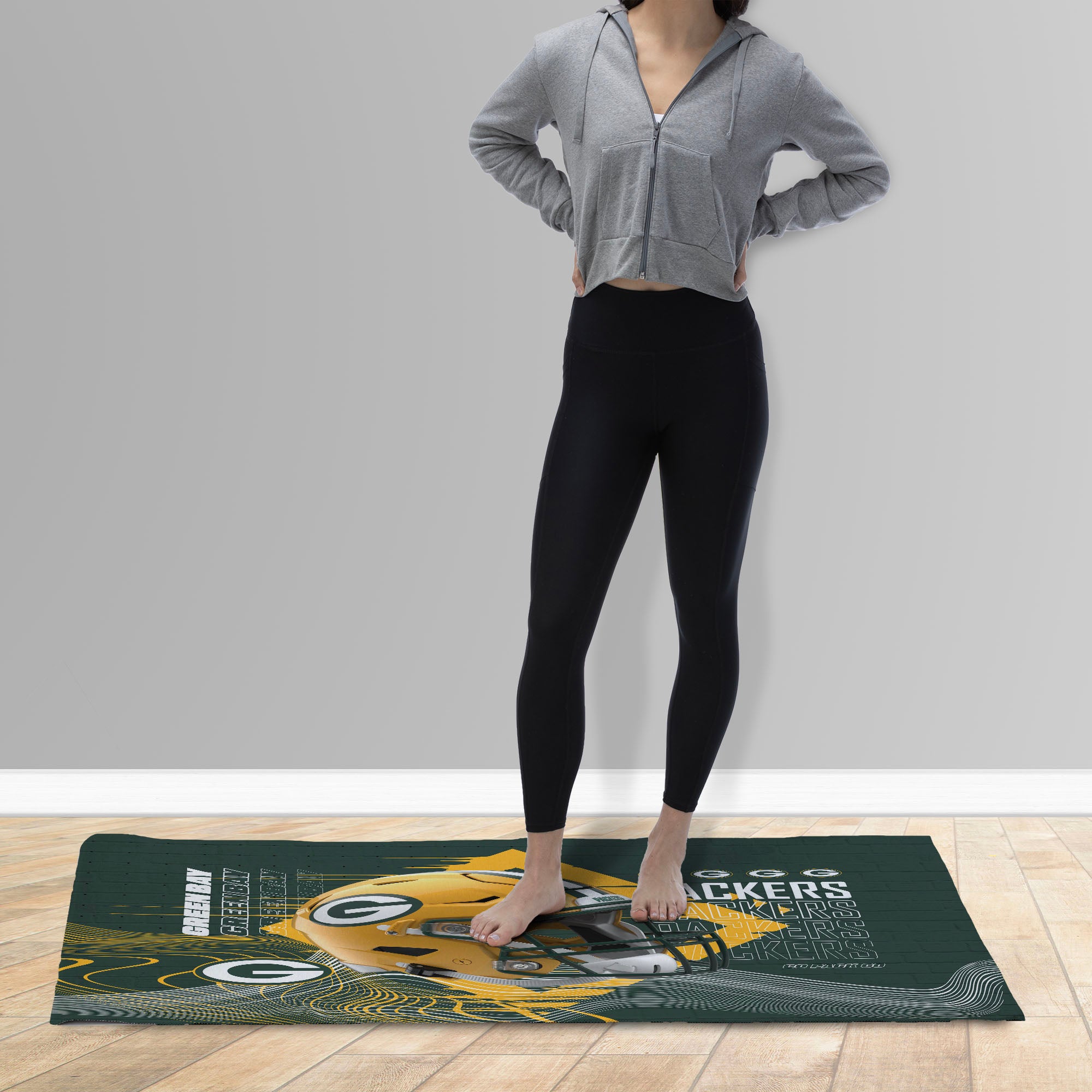 Green Bay Packers NFL Wavelength Washable Rug 20X32 Inches