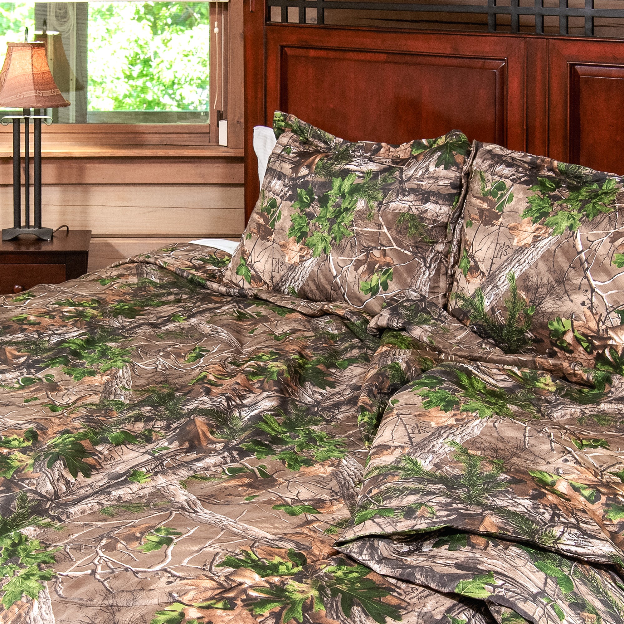 Realtree Extra Green Camo Comforter Set King