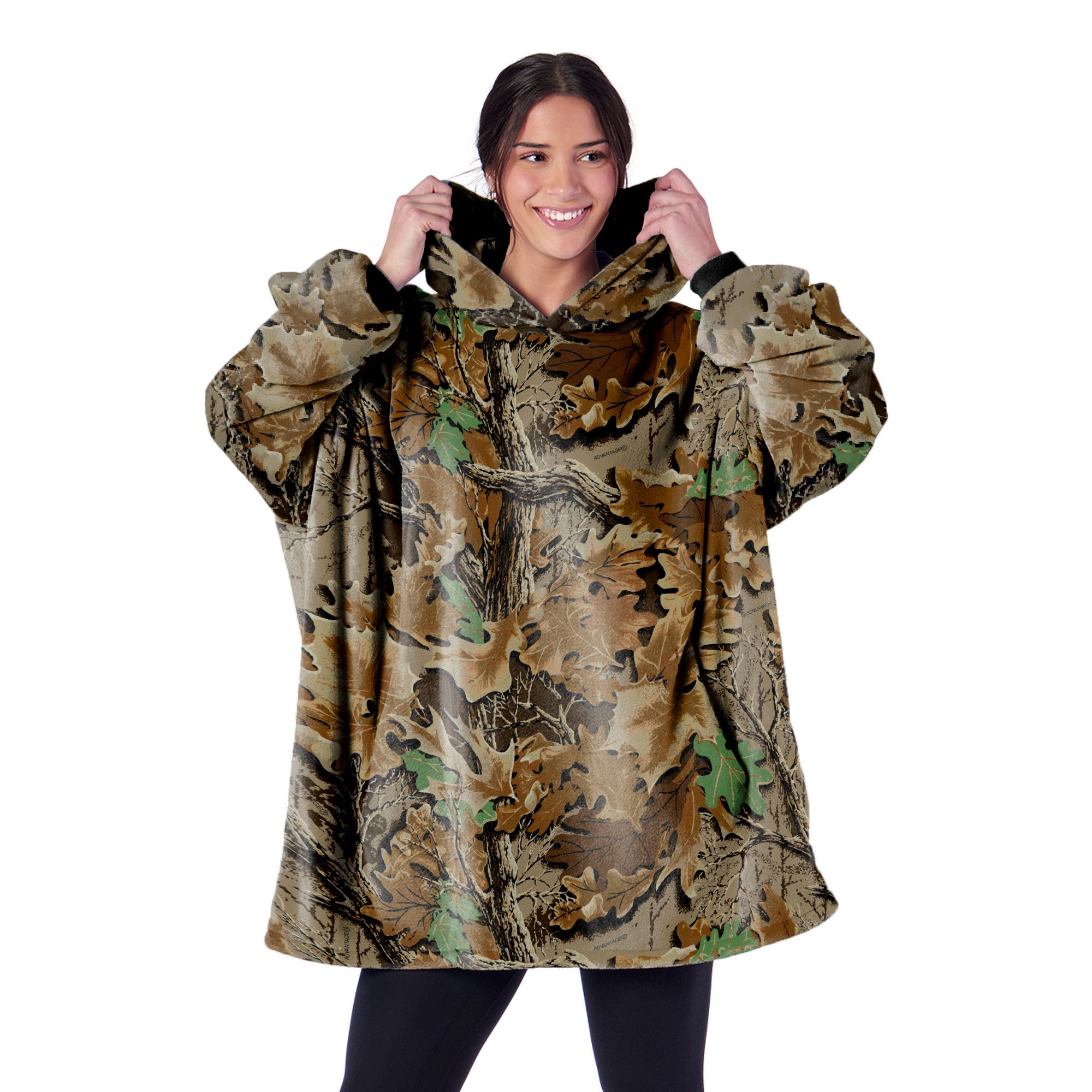 Realtree Advantage Classic Silk Touch Hoodler 32 x 28.5 inches