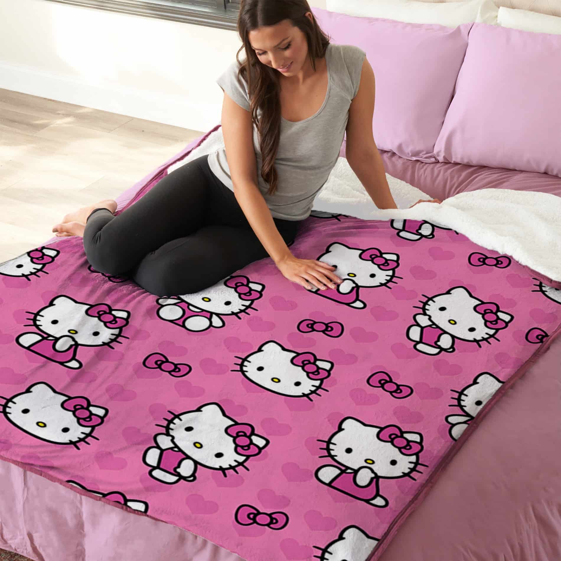 Sanrio Hello Kitty I Love Pink Silk Touch Sherpa Throw Blanket 40x50 Inches