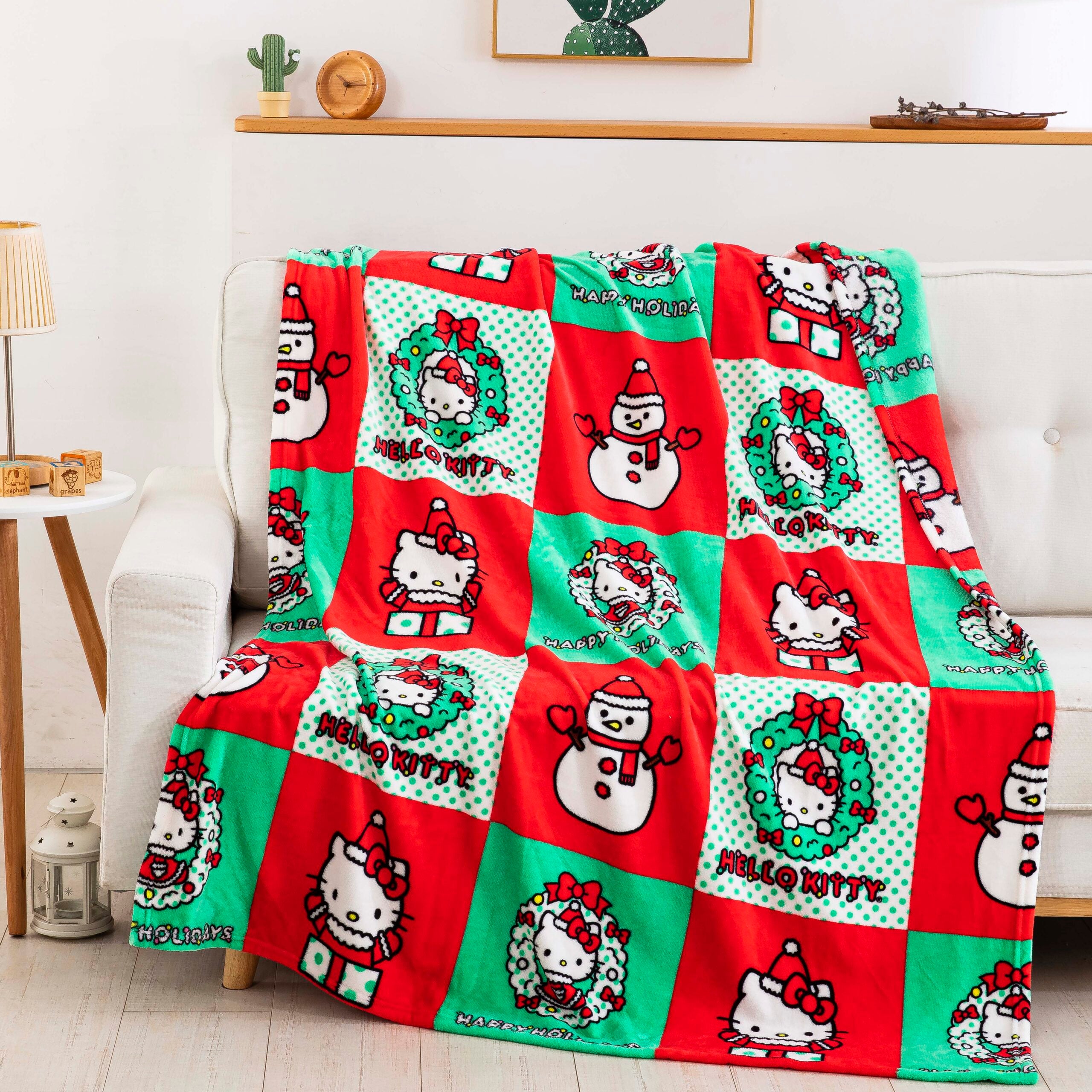 Hello Kitty Halloween Throw Blanket selling 50x70