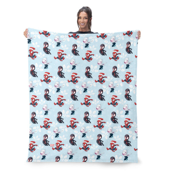 Marvel Spider-Man Winter Spidey Silk Touch Throw Blanket 40×50 Inches