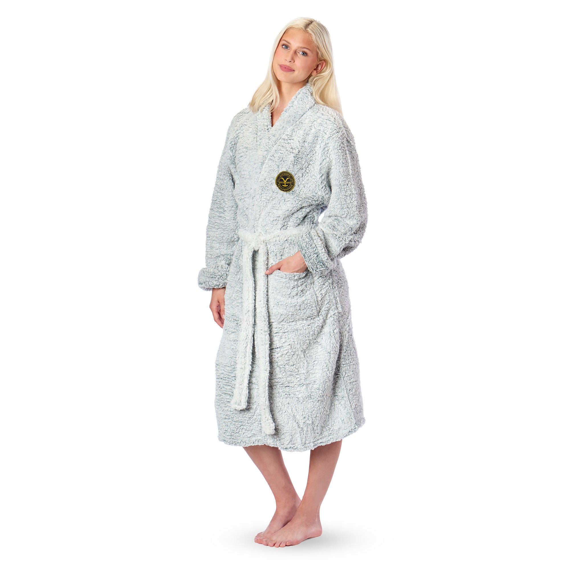 Paramount Yellowstone Women's Sherpa Robe 25x47 Inches