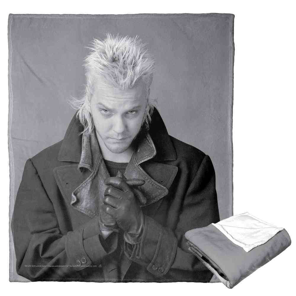 Warner Bros. Horror David Silk Touch Throw Blanket 50x60 Inches