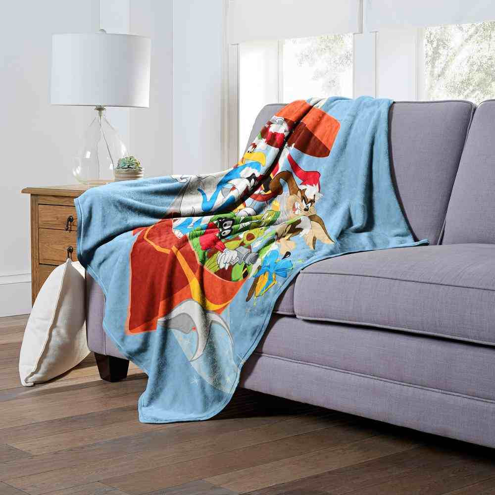 Warner Bros. Looney Tunes Bursting Bundle Silk Touch Throw Blanket 50x60 Inches