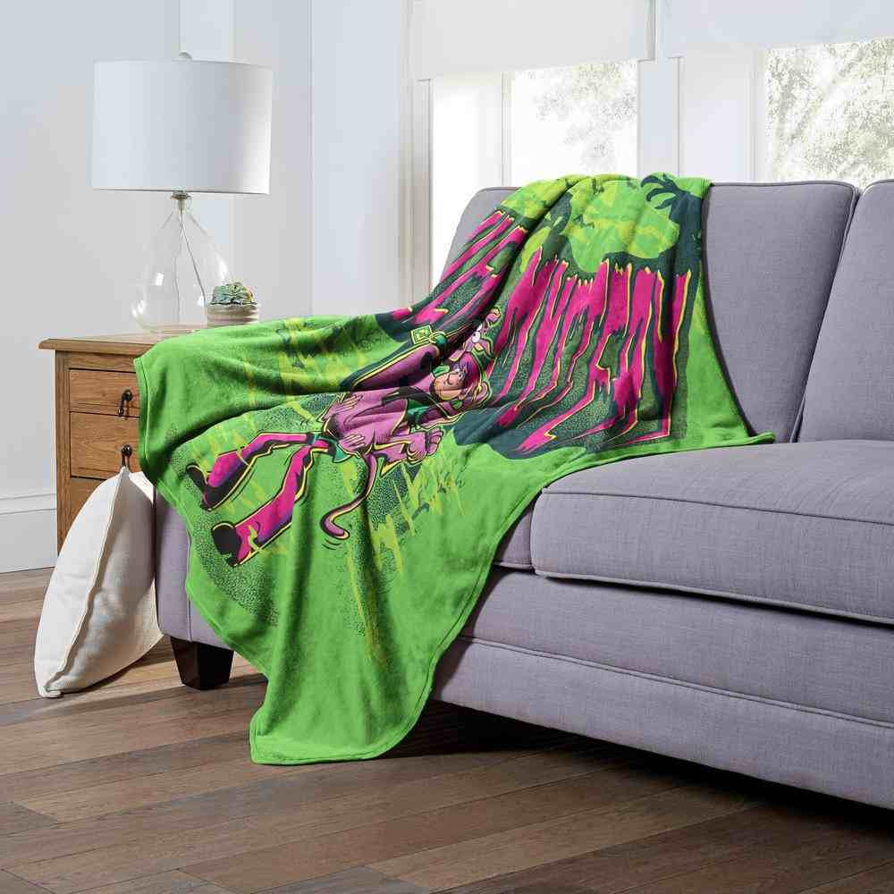 Warner Bros. Scooby-Doo Thriller Mystery Silk Touch Throw Blanket 50x60 Inches