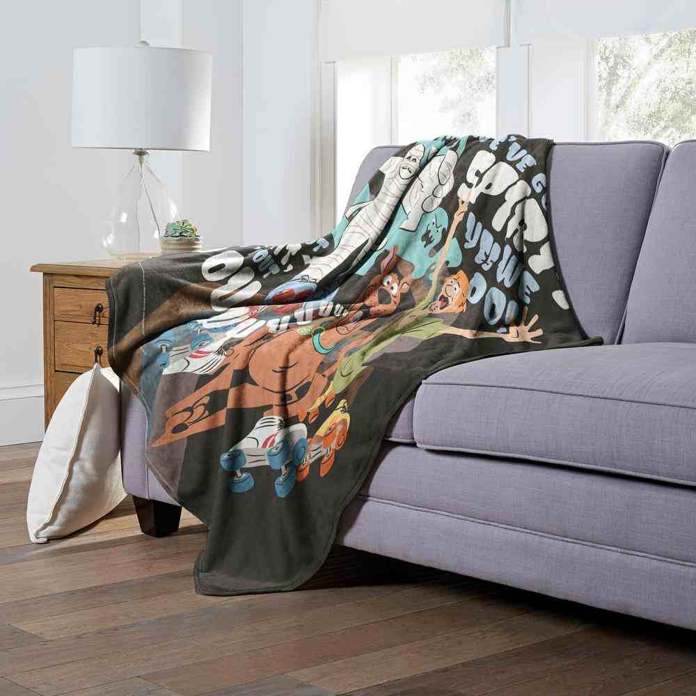 Warner Bros. Scooby-Doo We Got Spirits Silk Touch Throw Blanket 50x60 Inches