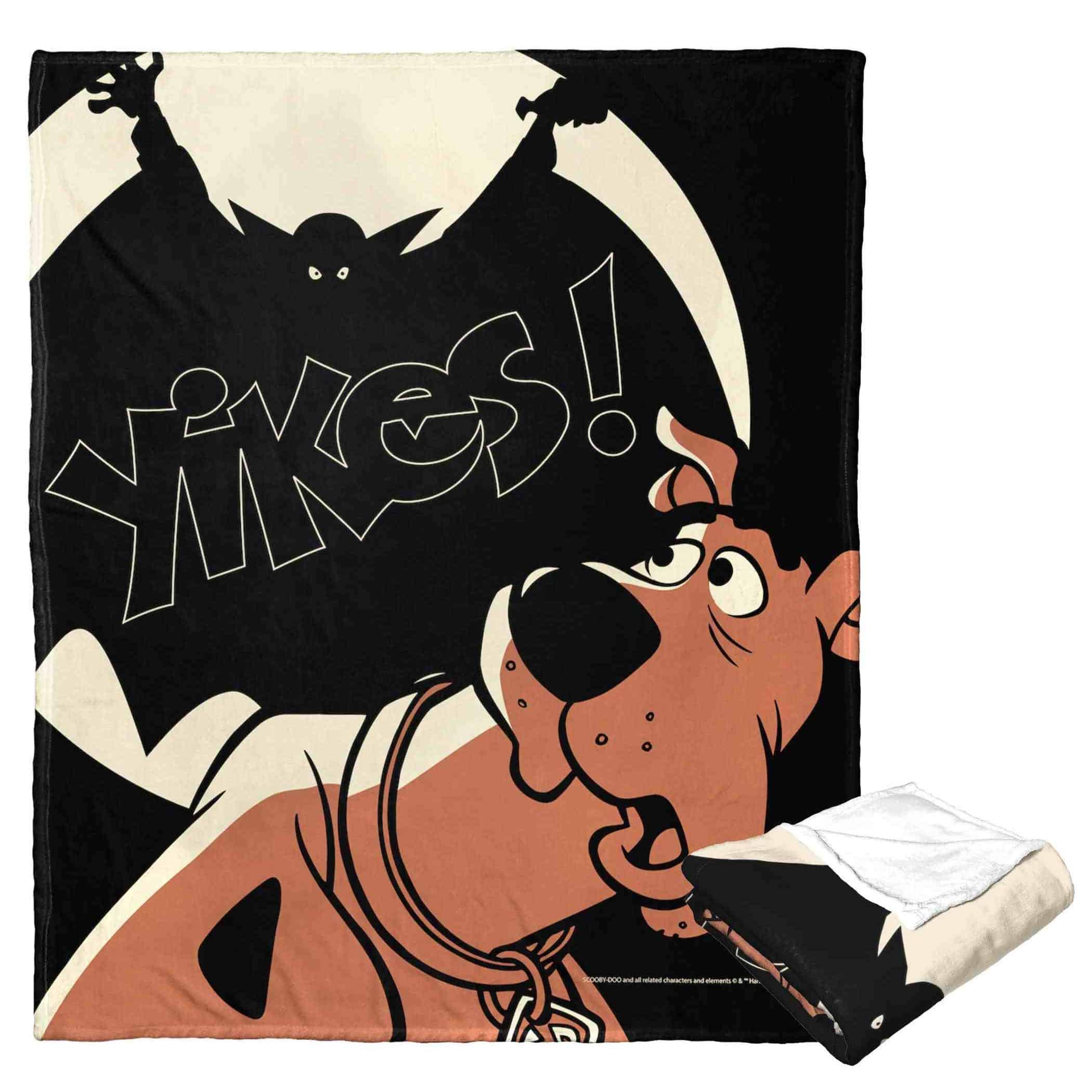 Warner Bros. Scooby-Doo Yikes Silk Touch Throw Blanket 50x60 Inches