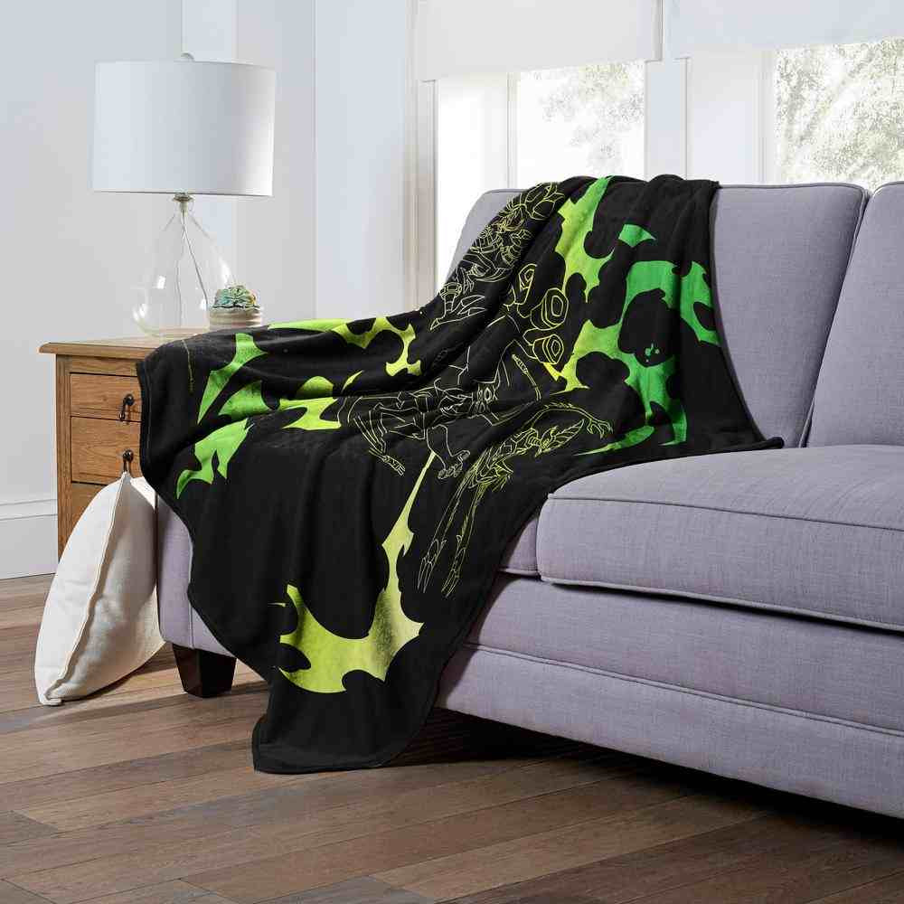 Cartoon Network Ben 10 Aliens To The Rescue Silk Touch Throw Blanket 50x60 Inches