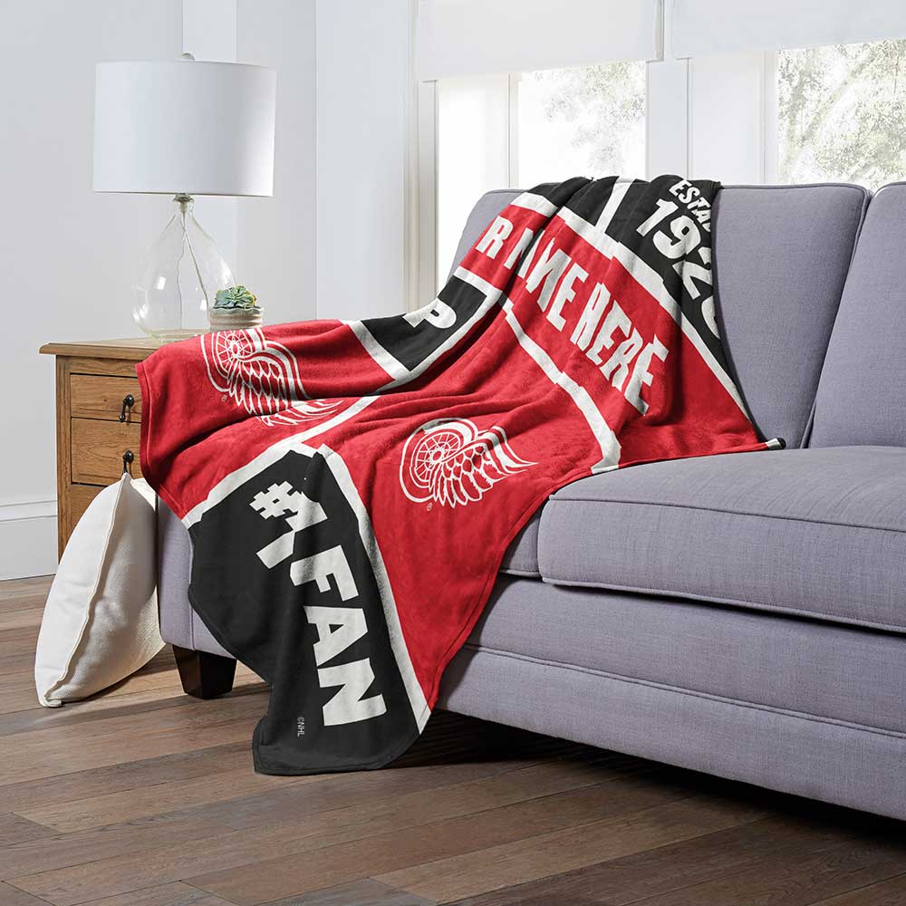 Detroit Red online Wings, Teen/Adult Fleece Blanket with a red satin trim