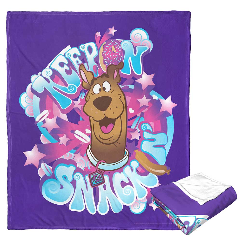 Warner Bros. Scooby-Doo Keep Snackin' Silk Touch Throw Blanket 50x60 Inches