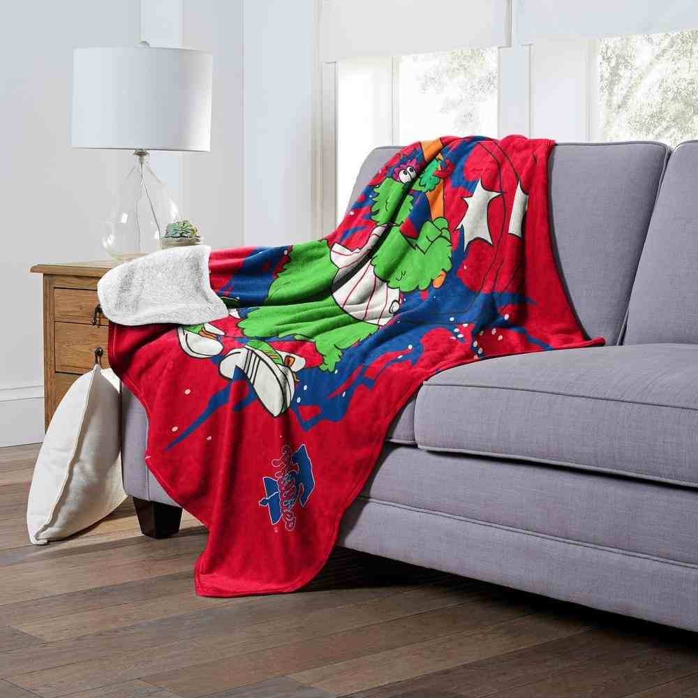 MLB Philadelphia Phillies Mascot Silk Touch Sherpa Throw Blanket 50x60 Inches